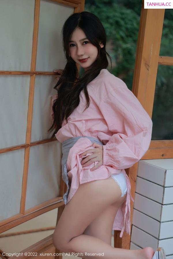 尹甜甜  [XiuRen]高清写真图 2022.10.12 No.5697 尹甜甜第9张图片